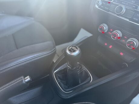 Audi A1 1.4 TFSI S line Sportback Euro 6 (s/s) 5dr 23