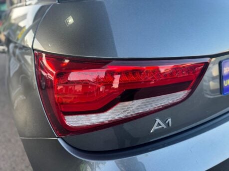 Audi A1 1.4 TFSI S line Sportback Euro 6 (s/s) 5dr 12