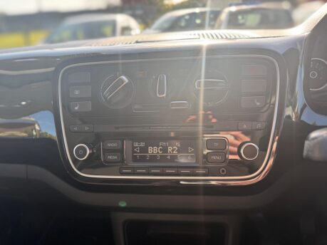 Volkswagen Up 1.0 High up! Euro 5 3dr 11