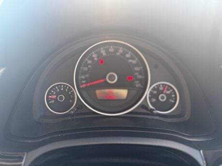 Volkswagen Up 1.0 High up! Euro 5 3dr 9
