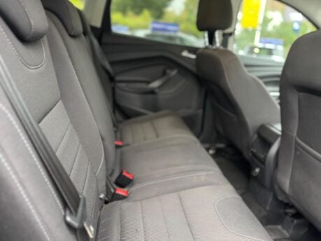 Ford Kuga 2.0 TDCi Zetec 2WD Euro 6 (s/s) 5dr 6