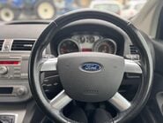 Ford Kuga 2.0 TDCi Zetec 2WD Euro 5 5dr 9