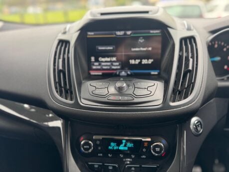 Ford Kuga 2.0 TDCi Titanium 2WD Euro 6 (s/s) 5dr 11