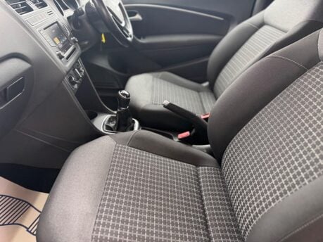 Volkswagen Polo 1.2 TSI BlueMotion Tech SE Euro 6 (s/s) 3dr 31