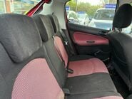 Peugeot 206 1.4 8v S 5dr (a/c) 23