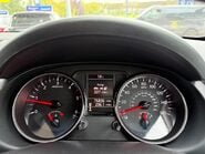 Nissan Qashqai 1.6 dCi Tekna 2WD Euro 5 5dr (AVM) 30