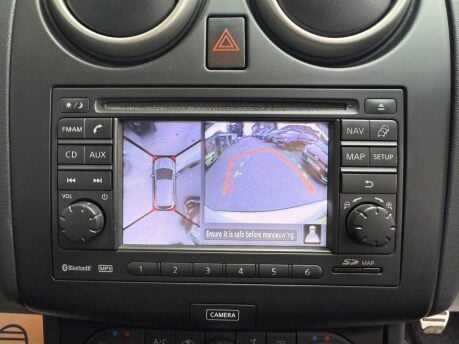 Nissan Qashqai 1.6 dCi Tekna 2WD Euro 5 5dr (AVM) 27