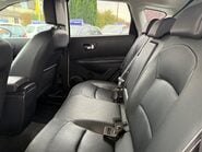 Nissan Qashqai 1.6 dCi Tekna 2WD Euro 5 5dr (AVM) 21