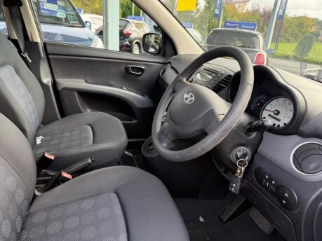 Hyundai i10 1.2 Comfort Auto Euro 4 5dr 11