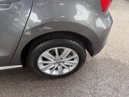 Volkswagen Polo 1.2 TSI BlueMotion Tech SE Euro 6 (s/s) 5dr 23
