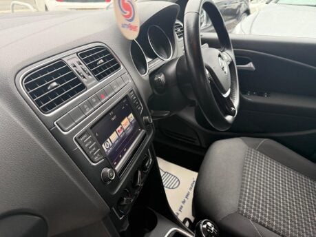 Volkswagen Polo 1.2 TSI BlueMotion Tech SE Euro 6 (s/s) 5dr 16