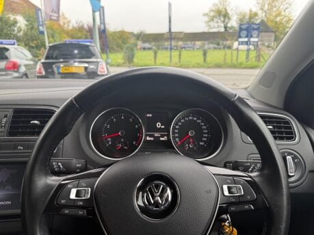 Volkswagen Polo 1.2 TSI BlueMotion Tech SE Euro 6 (s/s) 5dr 28