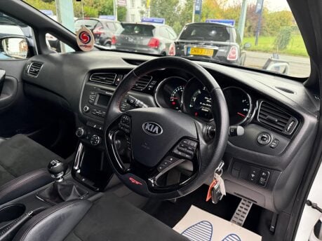 Kia Pro Ceed 1.6 T-GDi GT Euro 5 3dr 17