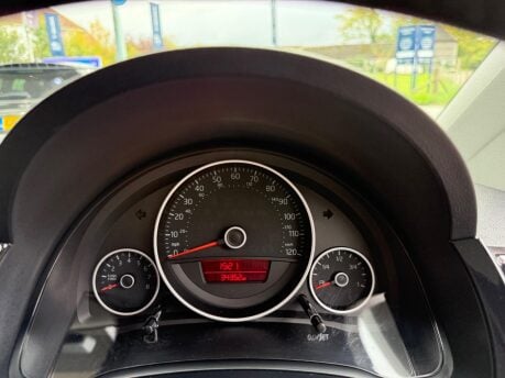Volkswagen Up 1.0 High up! Euro 5 3dr 27