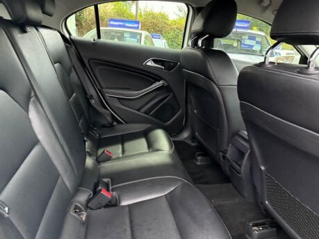 Mercedes-Benz A Class 1.5 A180d SE Euro 6 (s/s) 5dr 21