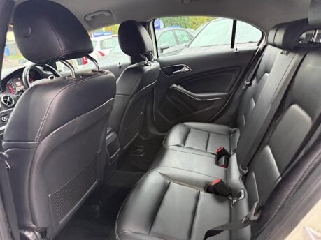 Mercedes-Benz A Class 1.5 A180d SE Euro 6 (s/s) 5dr 22
