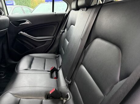 Mercedes-Benz A Class 1.5 A180d SE Euro 6 (s/s) 5dr 23