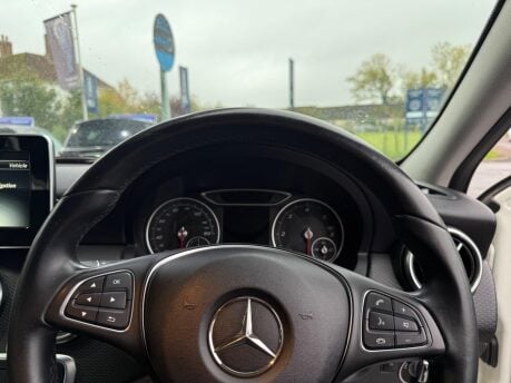 Mercedes-Benz A Class 1.5 A180d SE Euro 6 (s/s) 5dr 37
