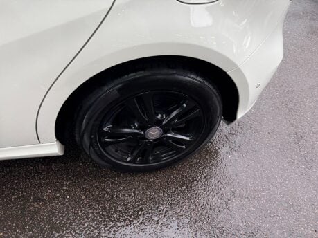 Mercedes-Benz A Class 1.5 A180d SE Euro 6 (s/s) 5dr 26