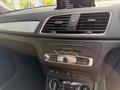 Audi Q3 2.0 TDI S line Plus S Tronic quattro Euro 6 (s/s) 5dr 24