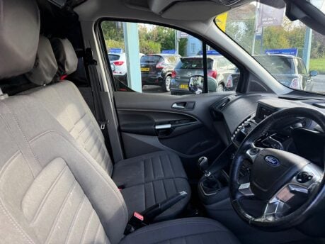 Ford Transit Connect 1.5 200 EcoBlue Limited L1 Euro 6 (s/s) 5dr 9