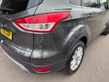 Ford Kuga 2.0 TDCi Titanium 2WD Euro 6 (s/s) 5dr 17