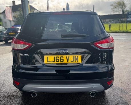 Ford Kuga 2.0 TDCi Zetec 2WD Euro 6 (s/s) 5dr 6
