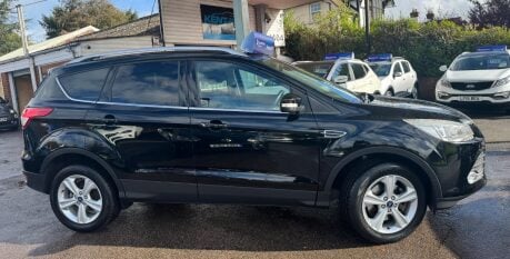Ford Kuga 2.0 TDCi Zetec 2WD Euro 6 (s/s) 5dr 8