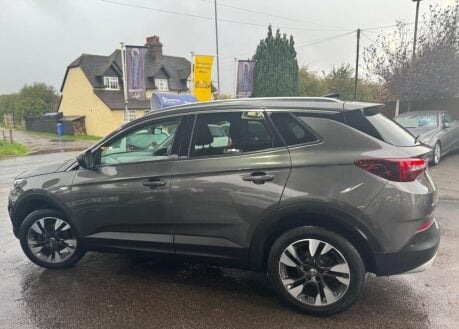 Vauxhall Grandland X 1.6 Turbo D BlueInjection SE Euro 6 (s/s) 5dr 4