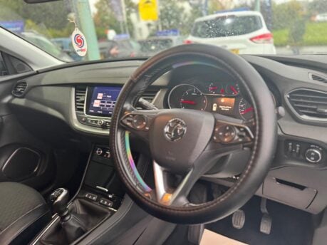 Vauxhall Grandland X 1.6 Turbo D BlueInjection SE Euro 6 (s/s) 5dr 26