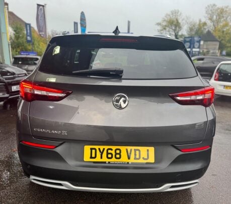 Vauxhall Grandland X 1.6 Turbo D BlueInjection SE Euro 6 (s/s) 5dr 6