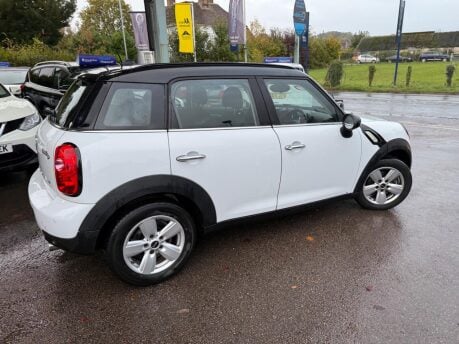 Mini Countryman 1.6 Cooper D Euro 5 (s/s) 5dr 7