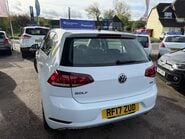 Volkswagen Golf 1.6 TDI BlueMotion Tech SE Nav Euro 6 (s/s) 5dr 12