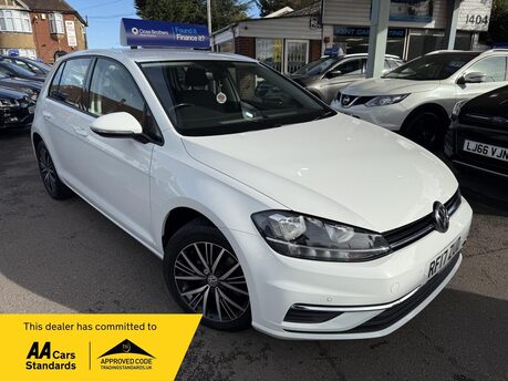 Volkswagen Golf 1.6 TDI BlueMotion Tech SE Nav Euro 6 (s/s) 5dr
