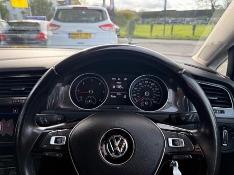 Volkswagen Golf 1.6 TDI BlueMotion Tech SE Nav Euro 6 (s/s) 5dr 31