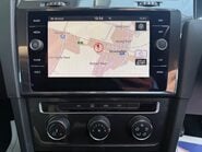 Volkswagen Golf 1.6 TDI BlueMotion Tech SE Nav Euro 6 (s/s) 5dr 27