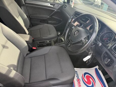 Volkswagen Golf 1.6 TDI BlueMotion Tech SE Nav Euro 6 (s/s) 5dr 19