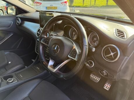 Mercedes-Benz GLA 2.1 GLA200d AMG Line 7G-DCT 4MATIC Euro 6 (s/s) 5dr 8
