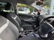 Ford Kuga 2.0 TDCi Zetec 2WD Euro 5 5dr 19