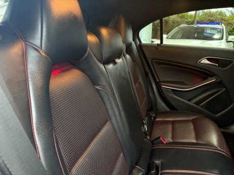 Mercedes-Benz A Class 2.1 A200d AMG Line (Premium Plus) Euro 6 (s/s) 5dr 23