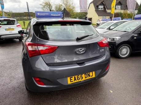 Hyundai i30 1.6 CRDi Blue Drive SE Nav Euro 6 (s/s) 5dr 11