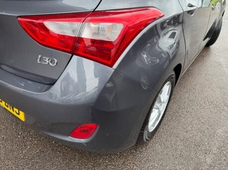 Hyundai i30 1.6 CRDi Blue Drive SE Nav Euro 6 (s/s) 5dr 32