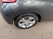 Peugeot 208 1.4 HDi Allure Euro 5 3dr 26