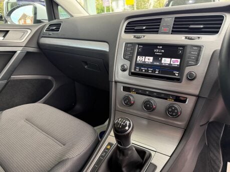 Volkswagen Golf 1.6 TDI BlueMotion Tech Match Edition Euro 6 (s/s) 5dr 17