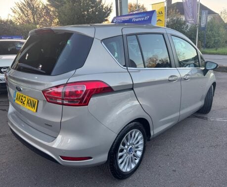 Ford B-Max 1.6 TDCi Titanium Euro 5 5dr 7