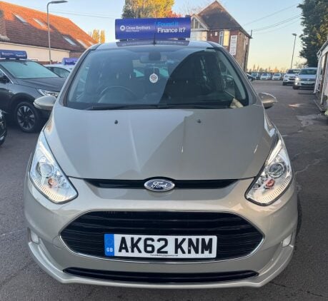 Ford B-Max 1.6 TDCi Titanium Euro 5 5dr 2