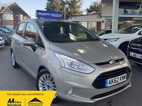 Ford B-Max 1.6 TDCi Titanium Euro 5 5dr