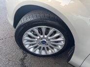Ford B-Max 1.6 TDCi Titanium Euro 5 5dr 16