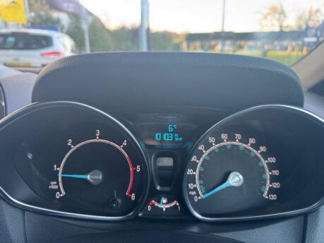 Ford B-Max 1.6 TDCi Titanium Euro 5 5dr 19