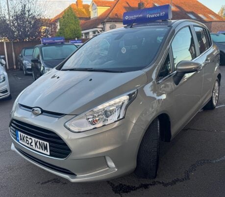 Ford B-Max 1.6 TDCi Titanium Euro 5 5dr 3